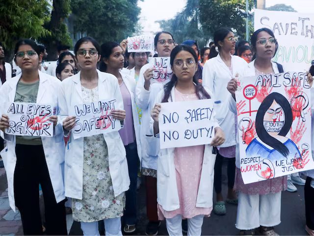 [BREAKING] "Serious Lapses by Hospital Admin & Even After 5 Days No significant Progress in Investigation": Cal HC Orders CBI Probe